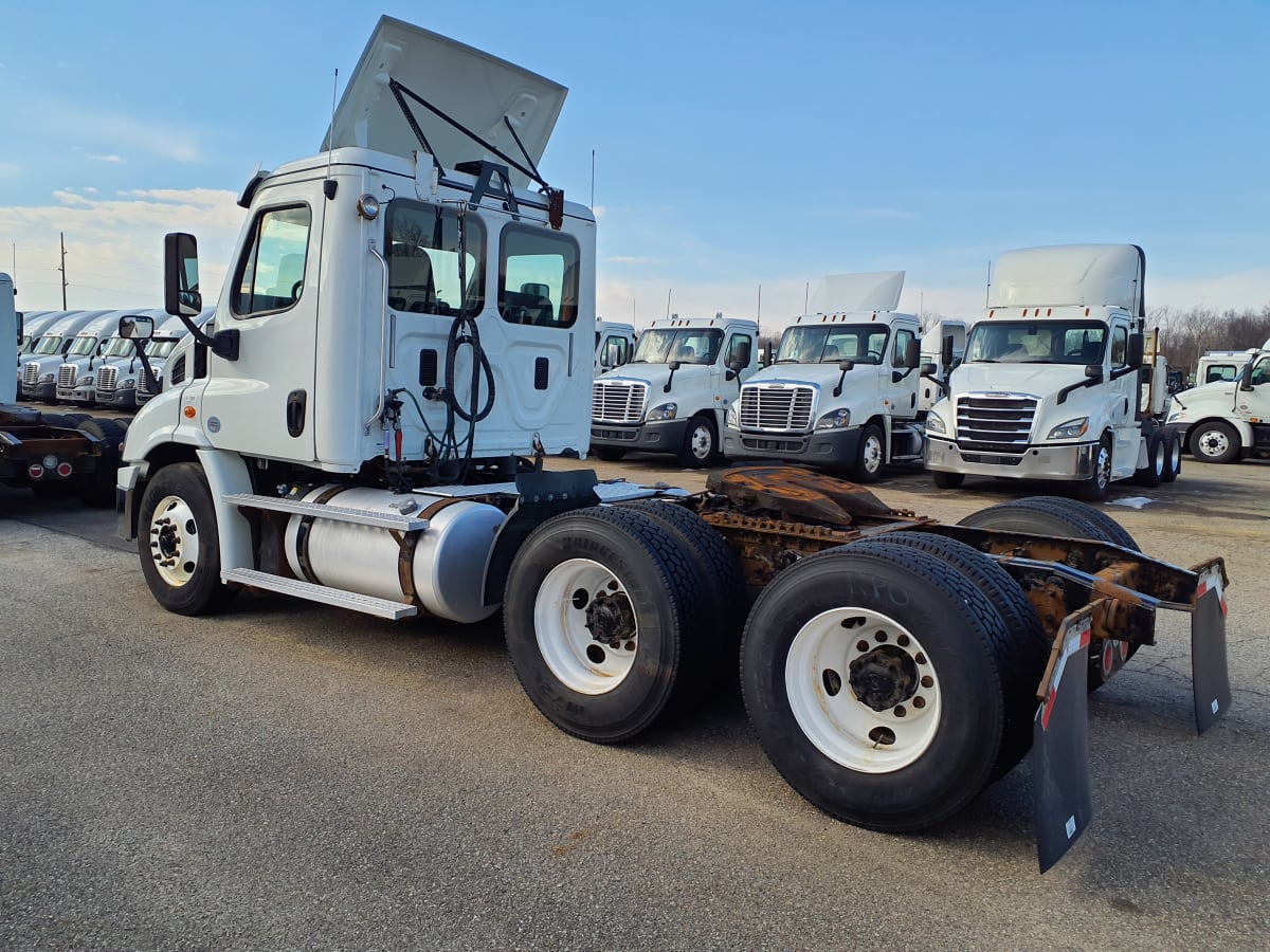 2016 Freightliner/Mercedes CASCADIA 113 659309