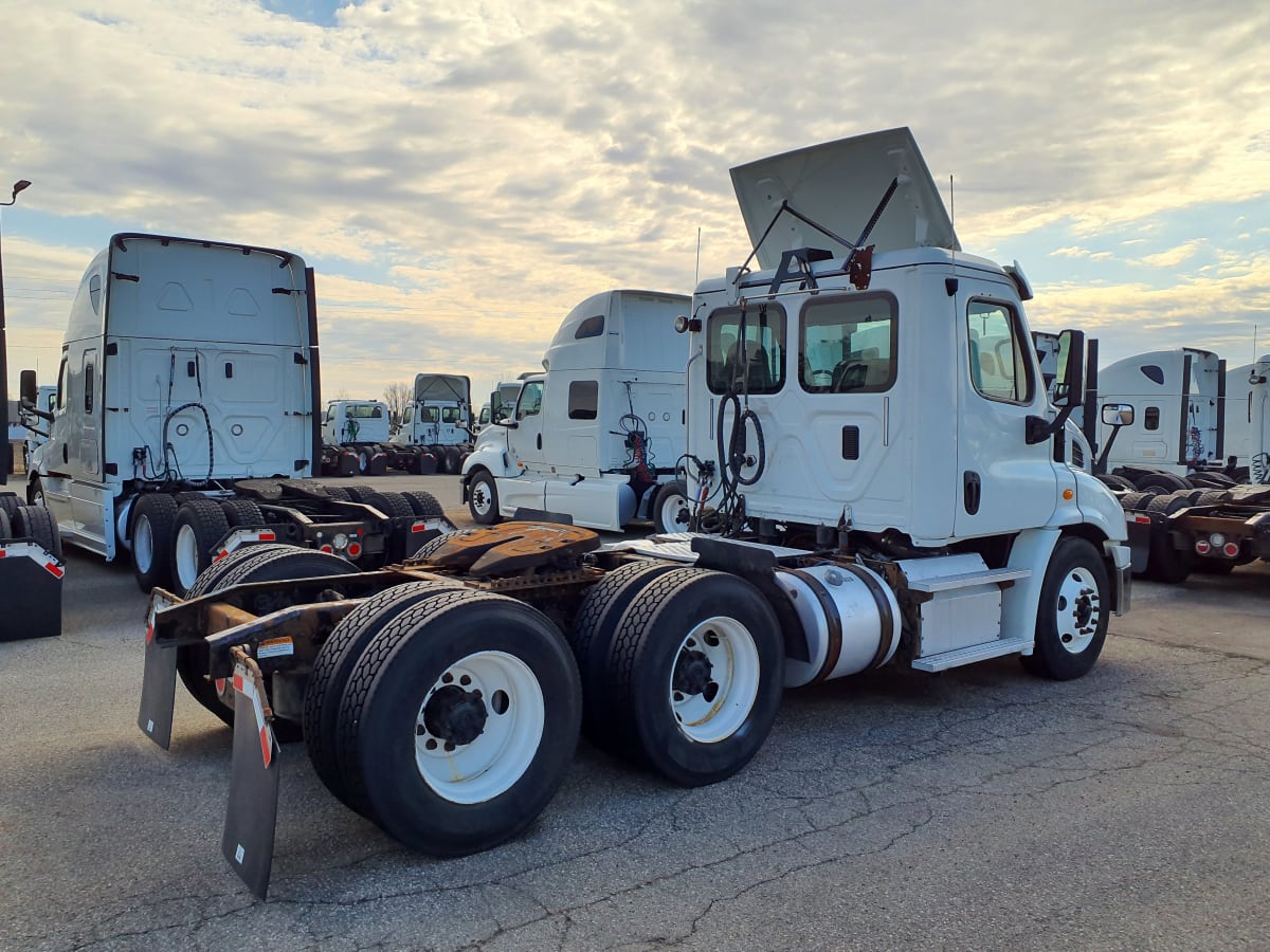 2016 Freightliner/Mercedes CASCADIA 113 659309