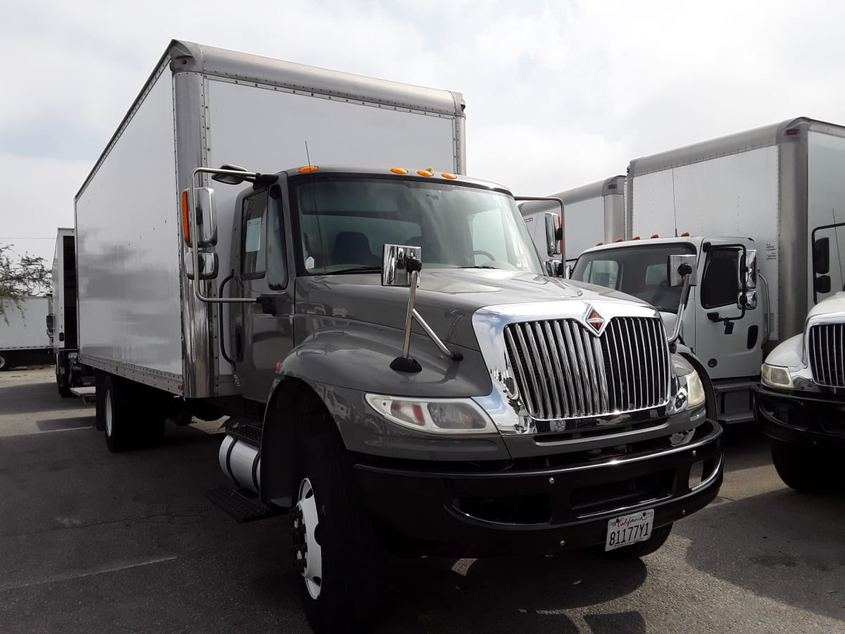 2016 Navistar International 4300 659323