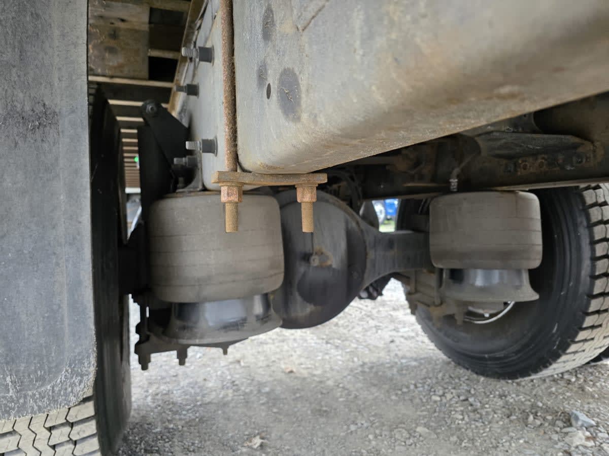 2017 Freightliner/Mercedes M2 106 659339