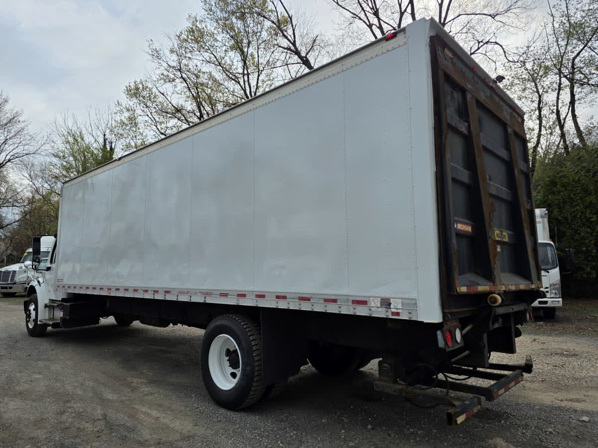 2017 Freightliner/Mercedes M2 106 659339