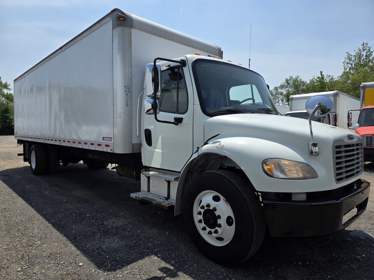 2017 Freightliner M2 106 659340