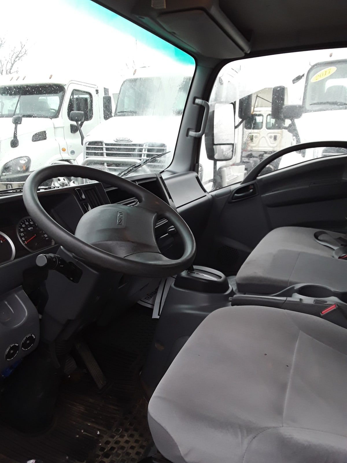 2016 Isuzu NPR 659350