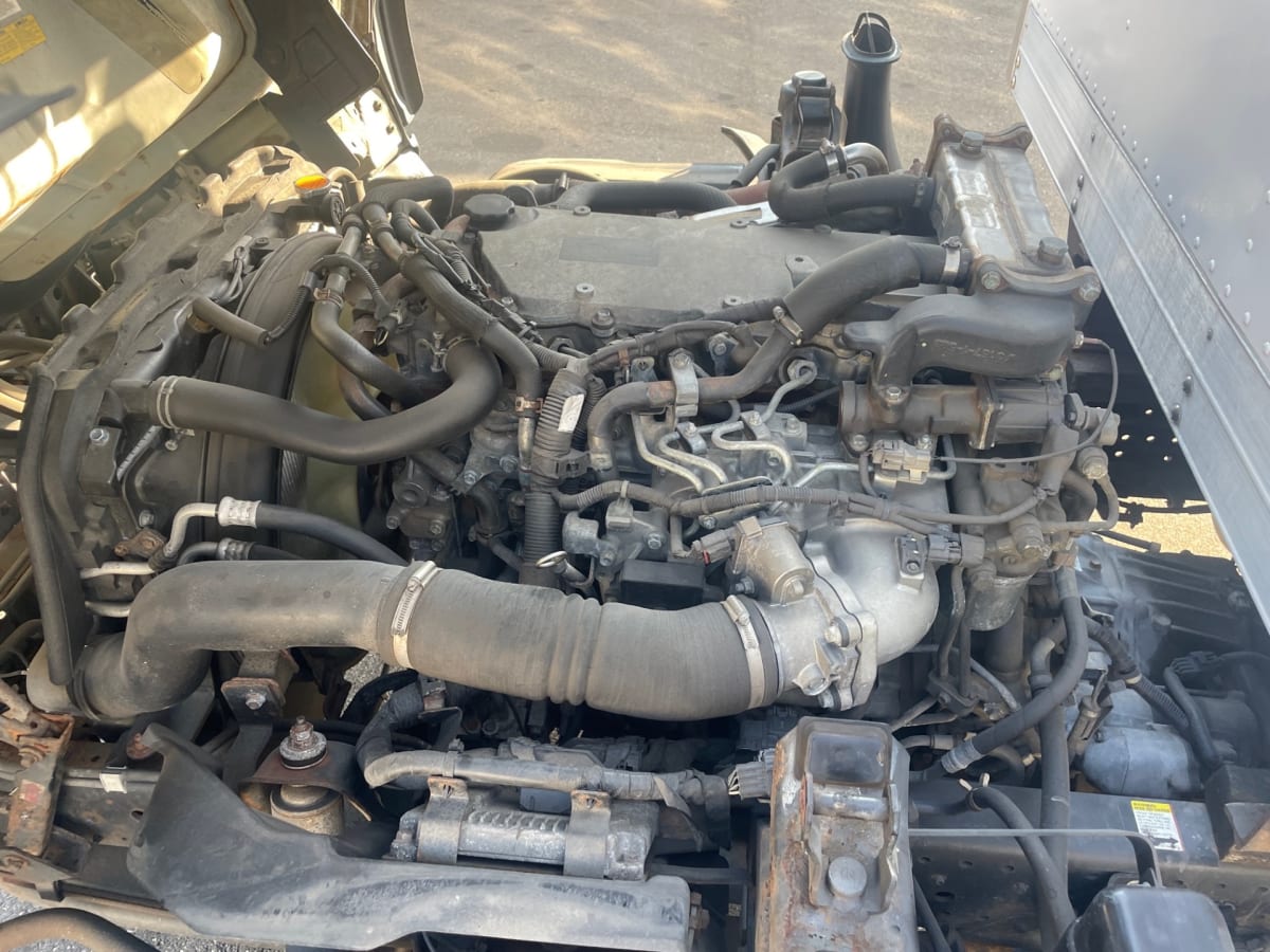 2016 Isuzu NQR 659371