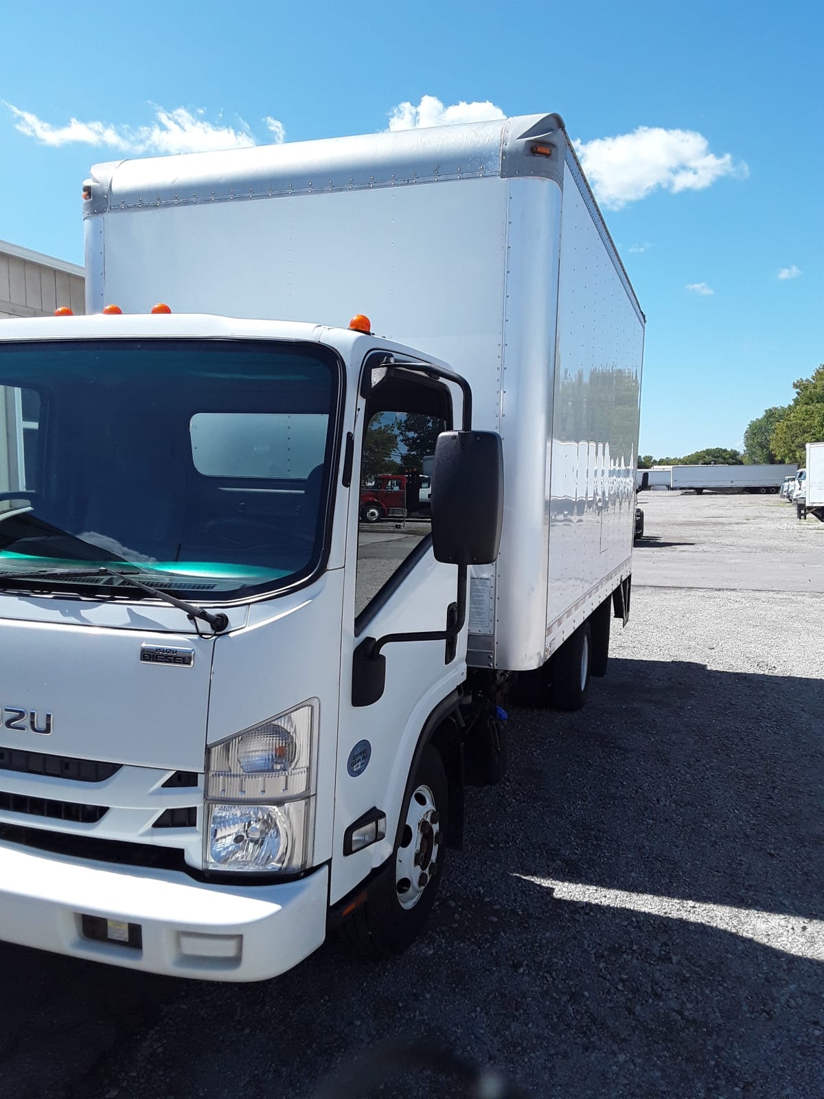 2016 Isuzu NPR 659557