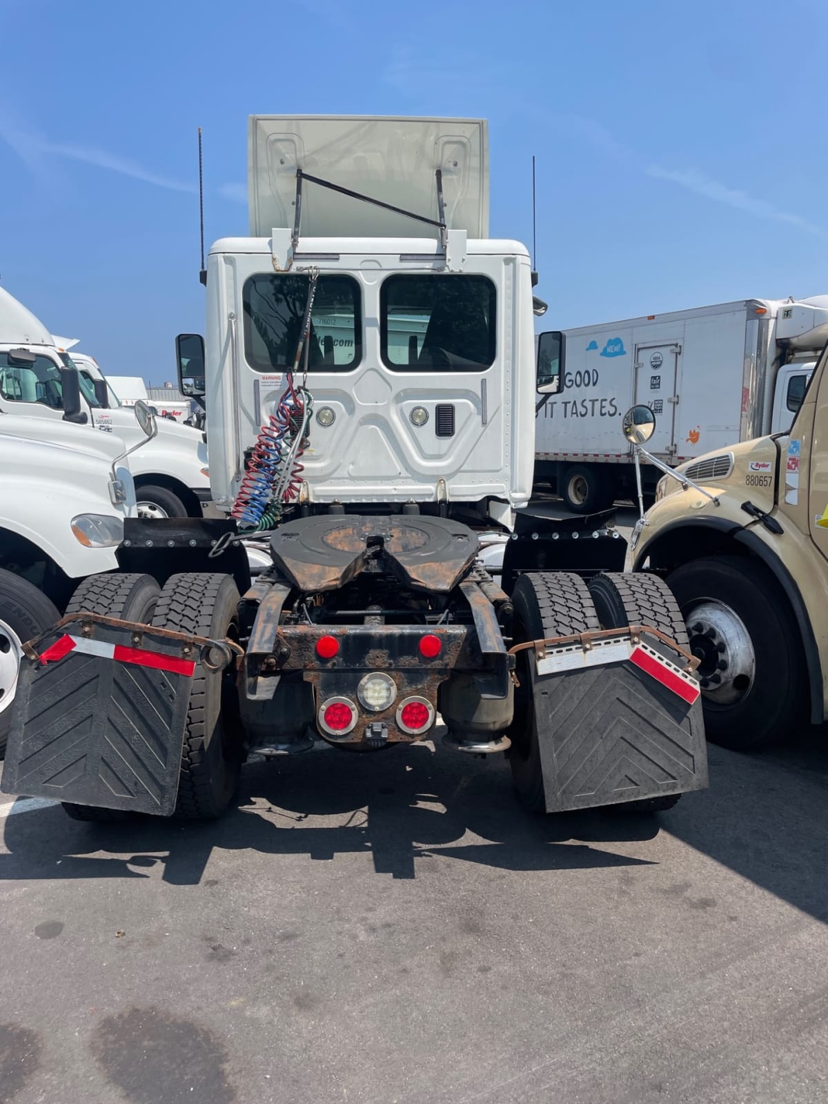 2016 Freightliner/Mercedes CASCADIA 125 659558