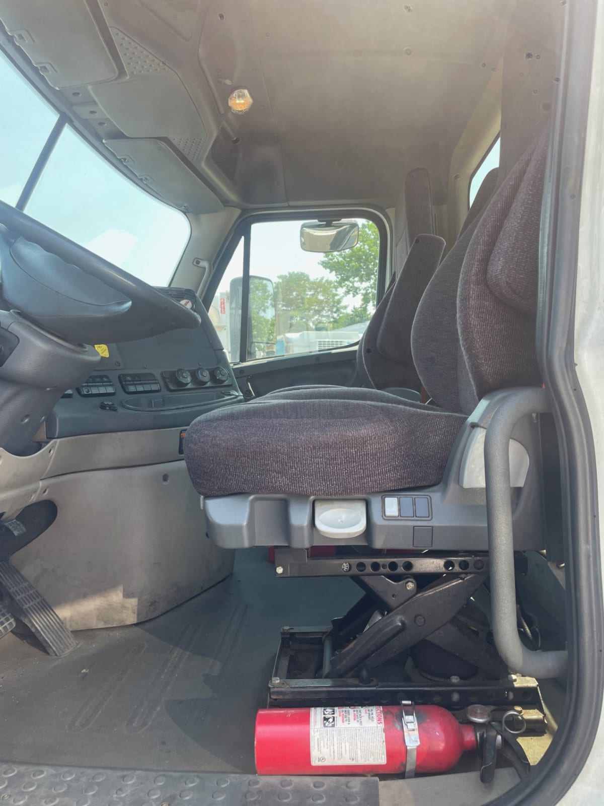 2016 Freightliner/Mercedes CASCADIA 125 659558