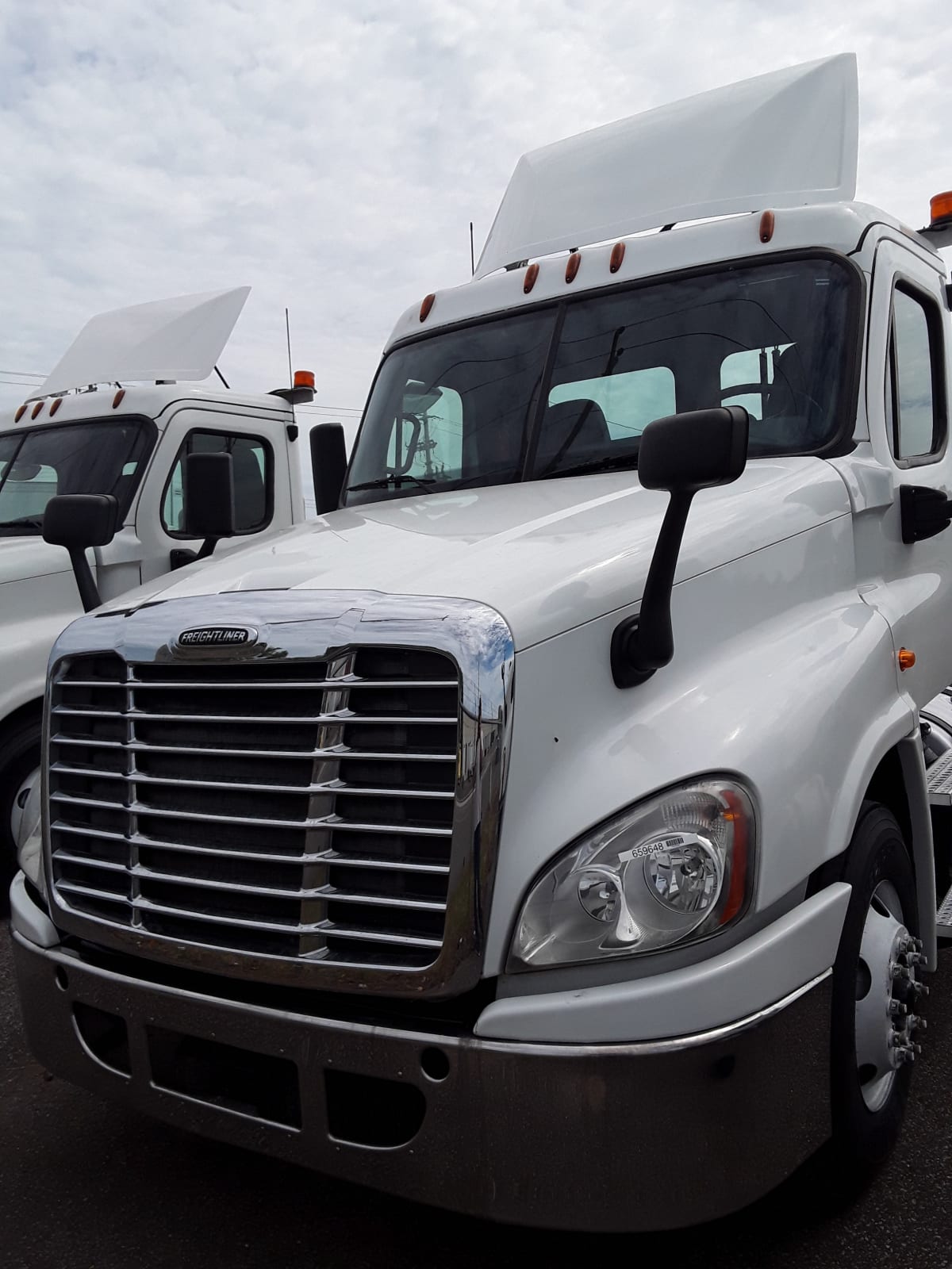 2016 Freightliner/Mercedes CASCADIA 125 659648