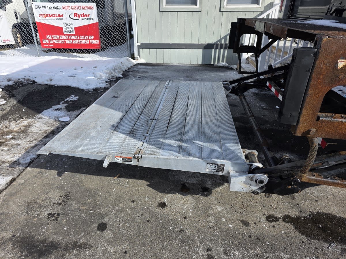 2016 Freightliner/Mercedes M2 106 659654