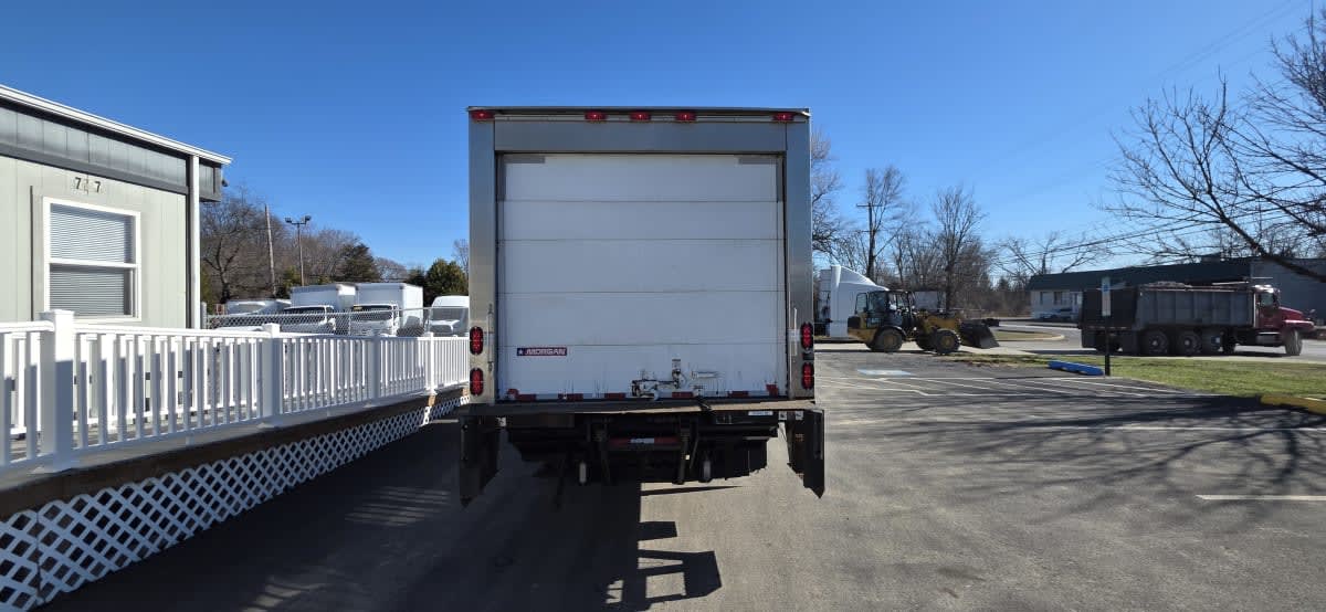 2016 Isuzu NPR 659667