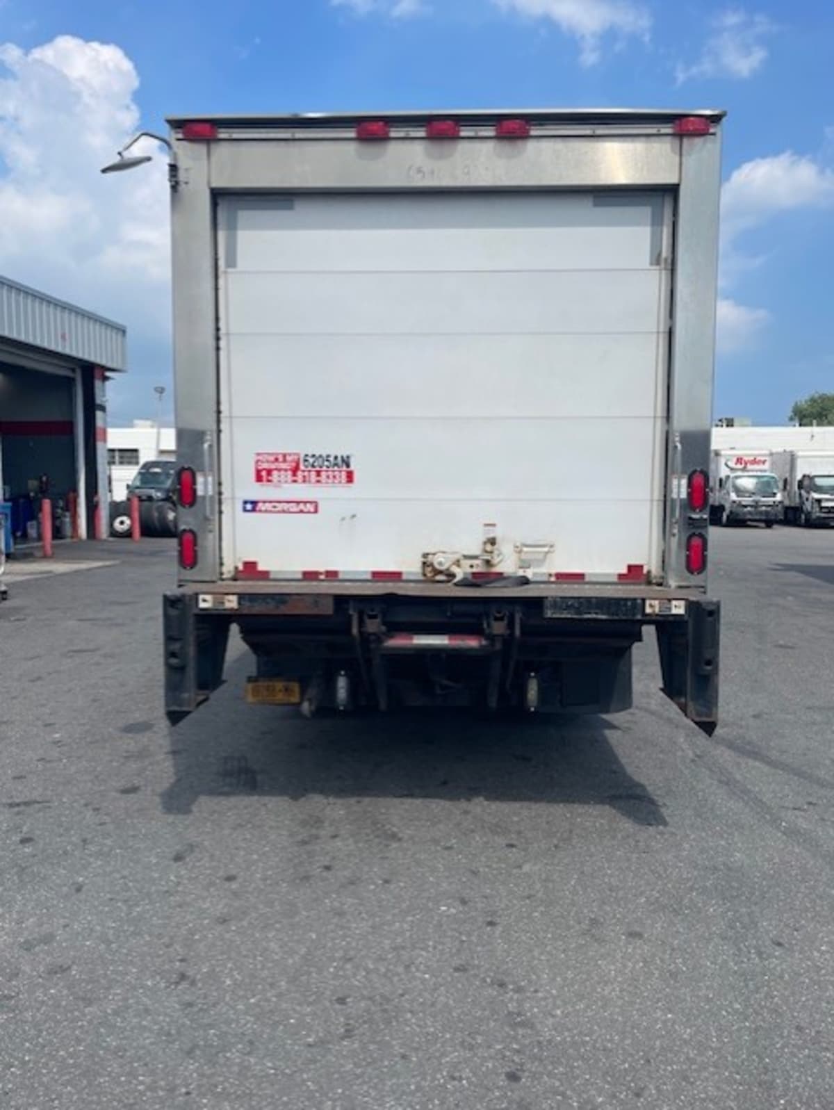2016 Isuzu NPR 659669