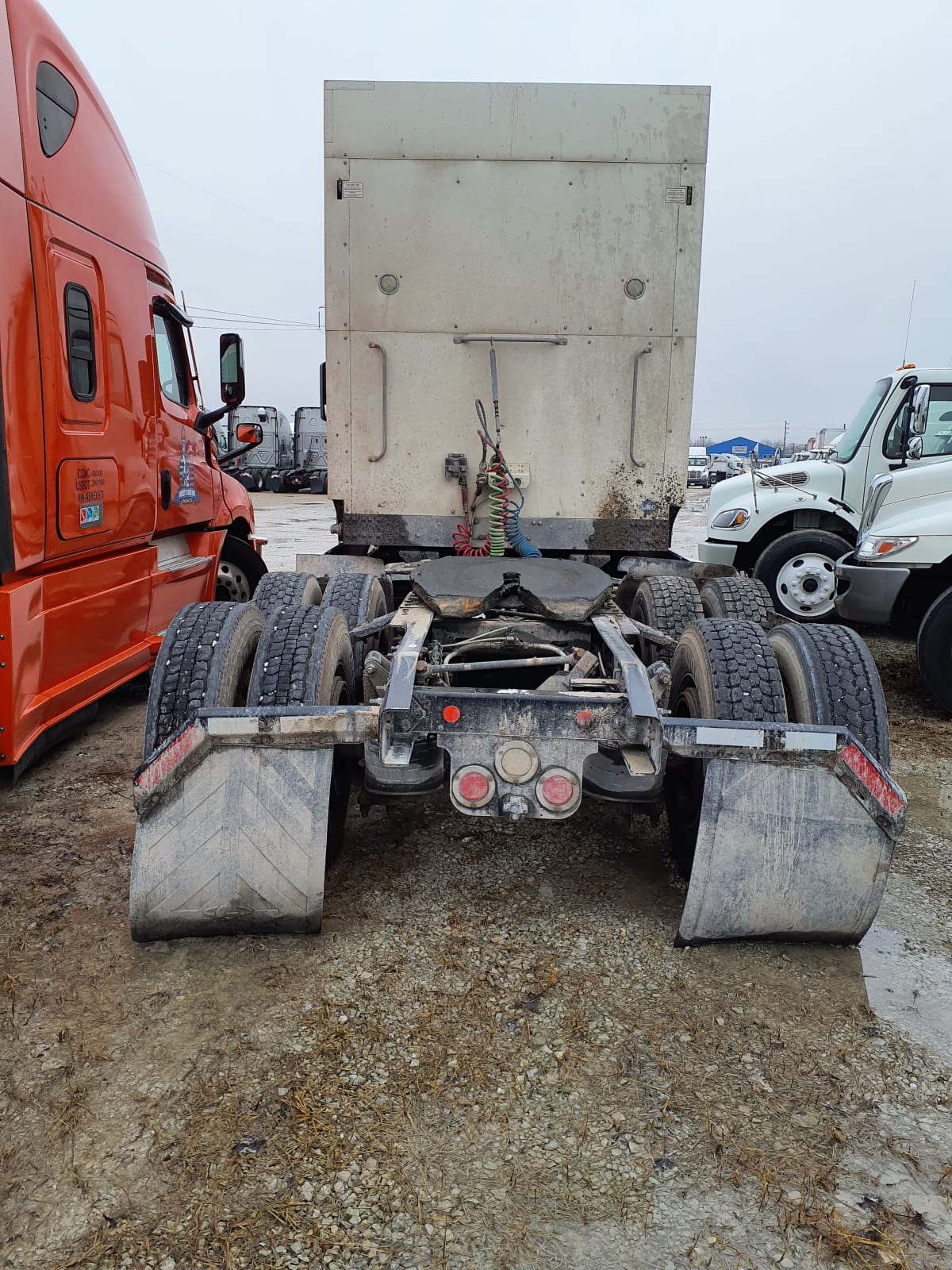 2017 Freightliner/Mercedes CASCADIA 113 659681