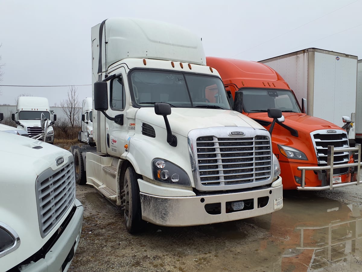 2017 Freightliner/Mercedes CASCADIA 113 659681