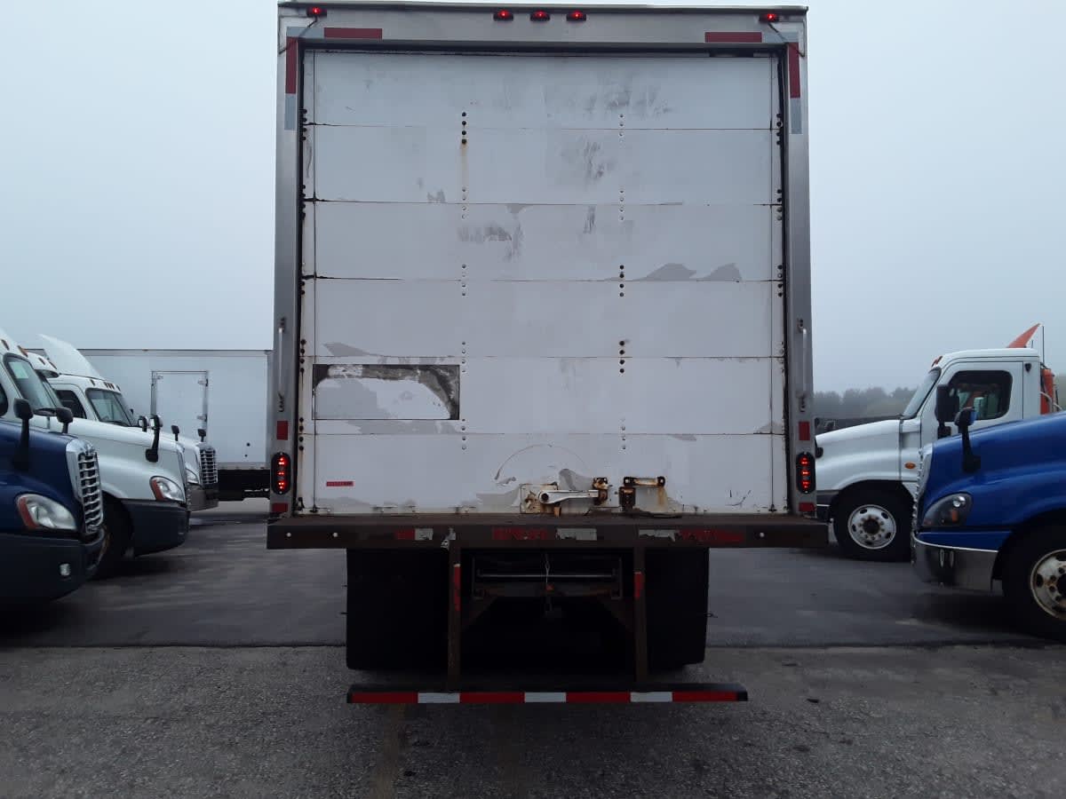 2017 Freightliner M2 106 659749