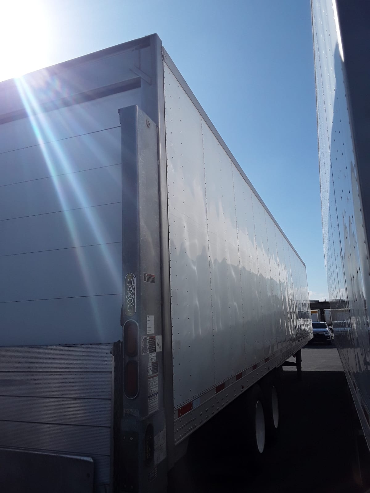 2017 Utility Trailers VS2RA 48/162/102 659800