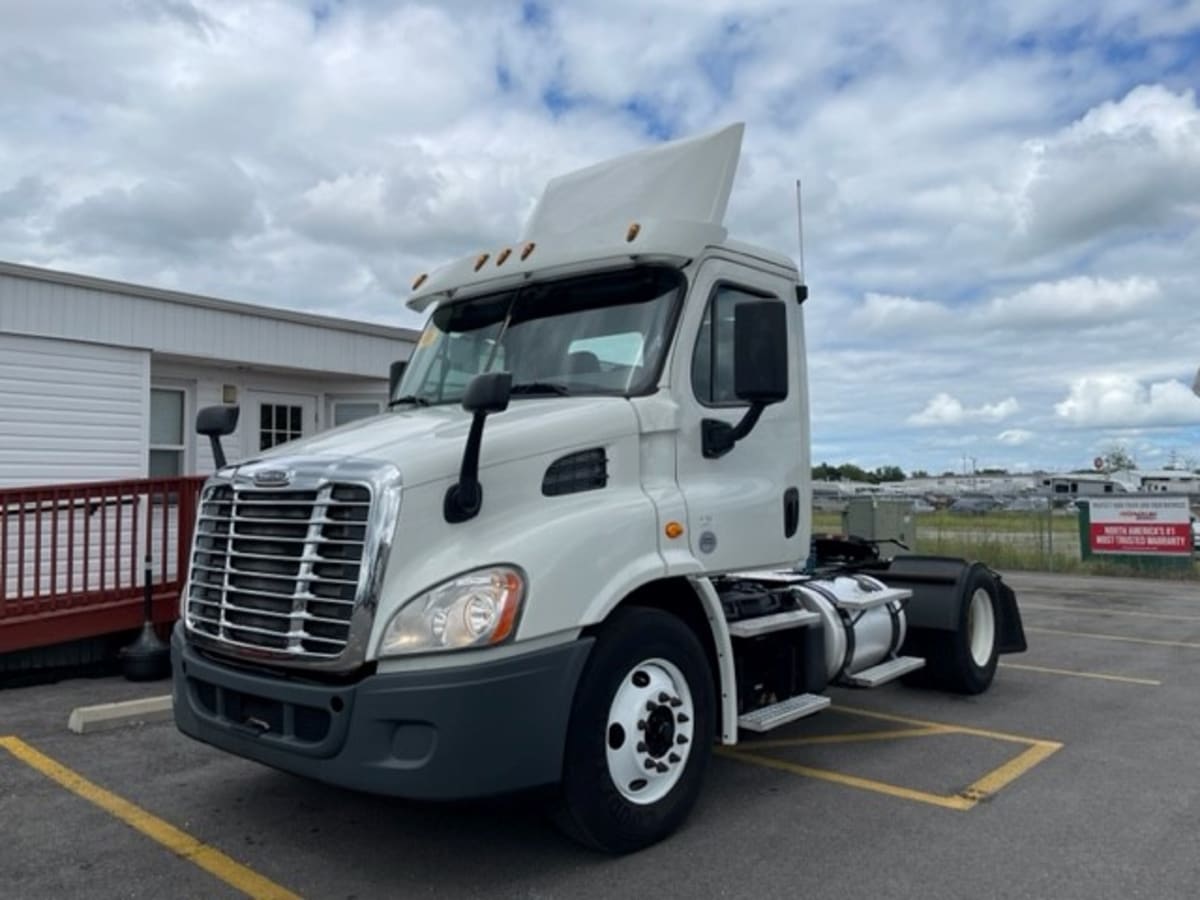 Freightliner/Mercedes CASCADIA 113 VEH-659826