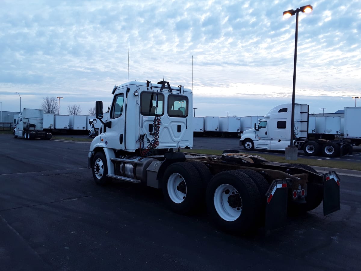 2017 Freightliner/Mercedes CASCADIA 113 659840