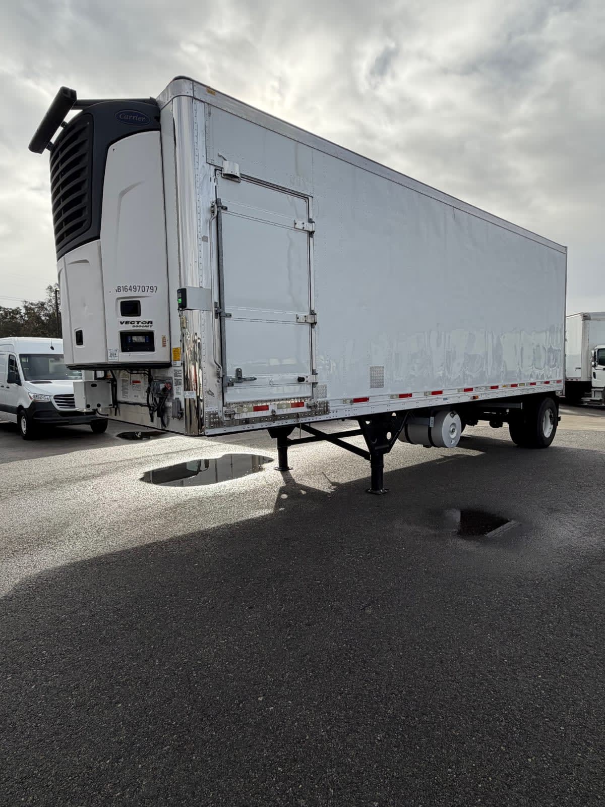 2016 Utility Trailers VS1RA 28/162/102 659977