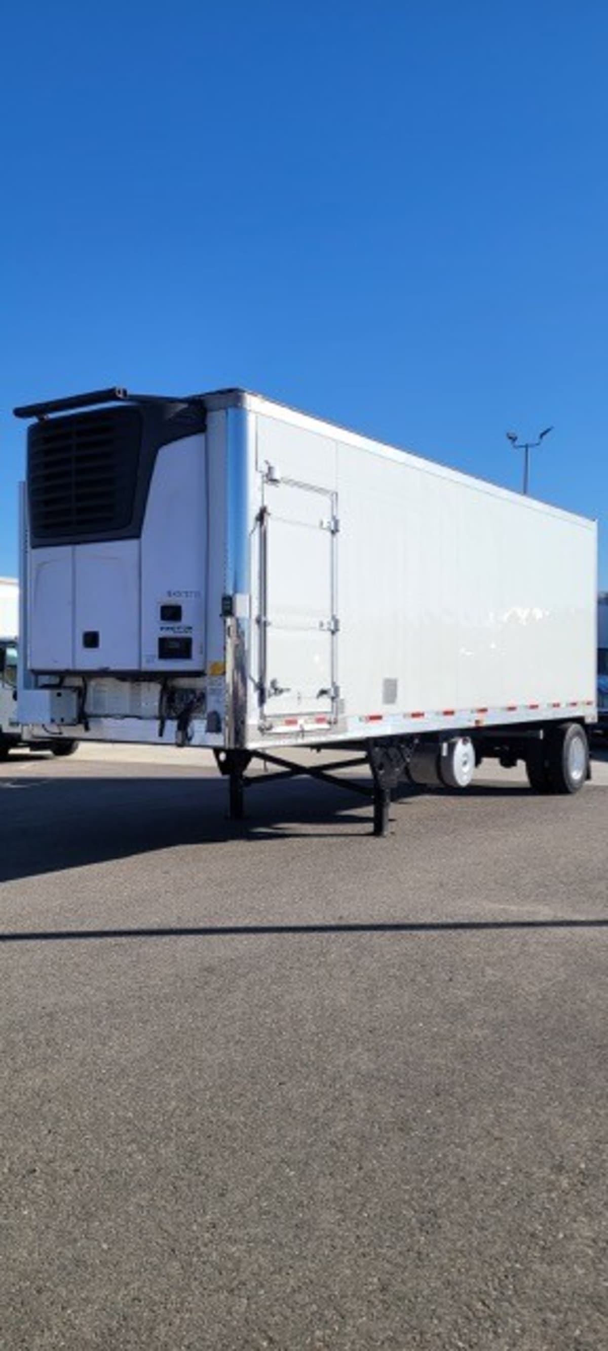 2016 Utility Trailers VS1RA 28/162/102 659978