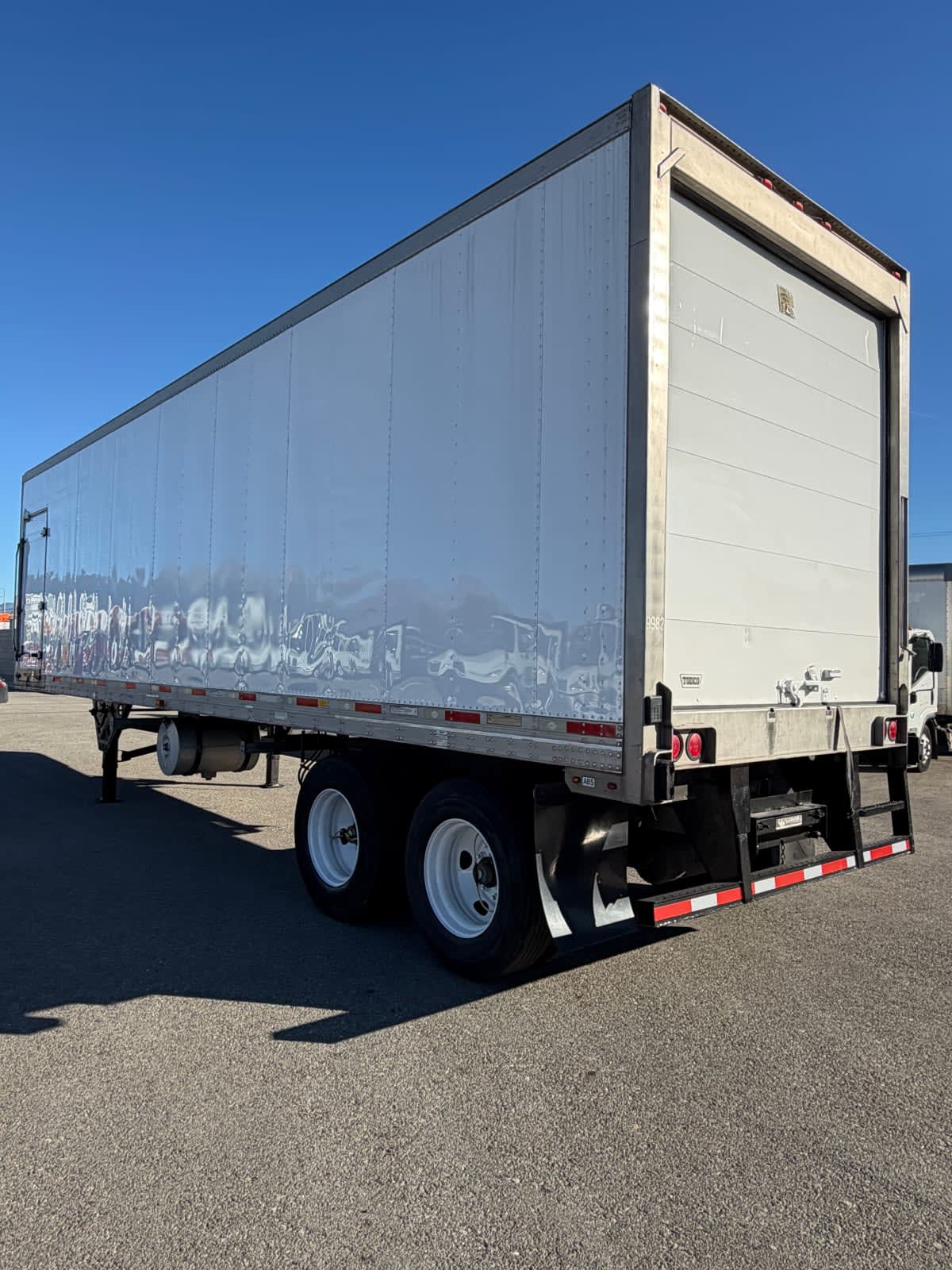 2016 Utility Trailers VS2R 35/156/102 659982