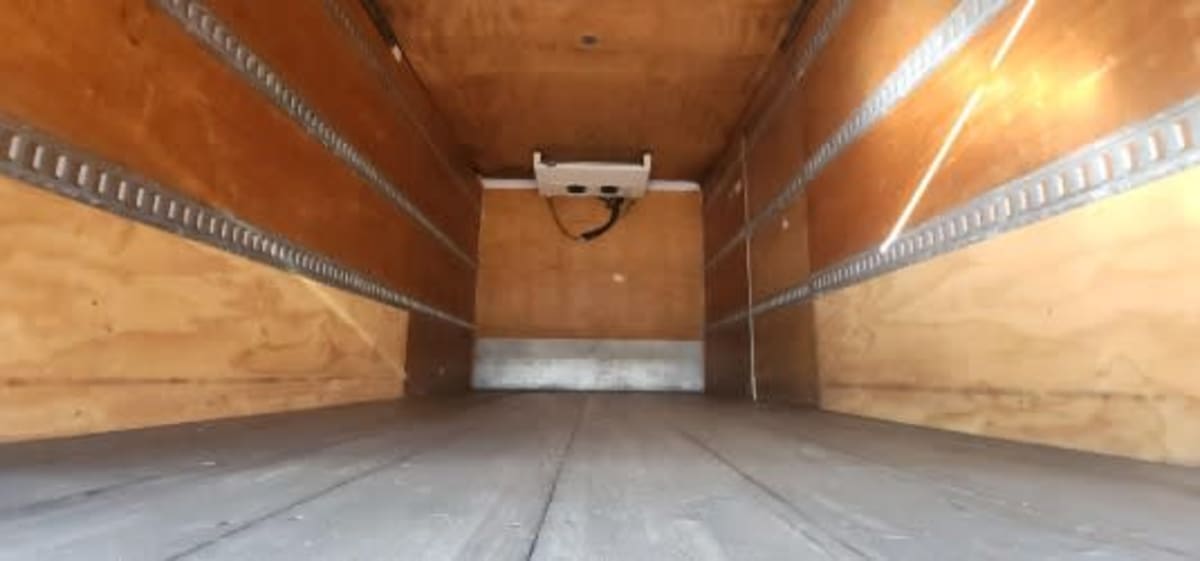 2017 Freightliner/Mercedes M2 106 660020