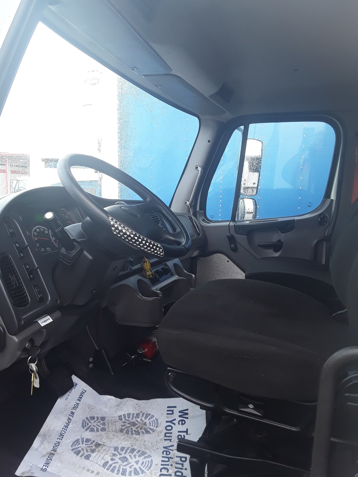 2016 Freightliner/Mercedes M2 106 660072