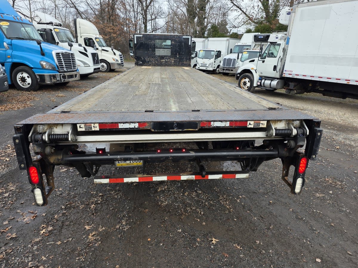 2016 Freightliner/Mercedes M2 106 660084