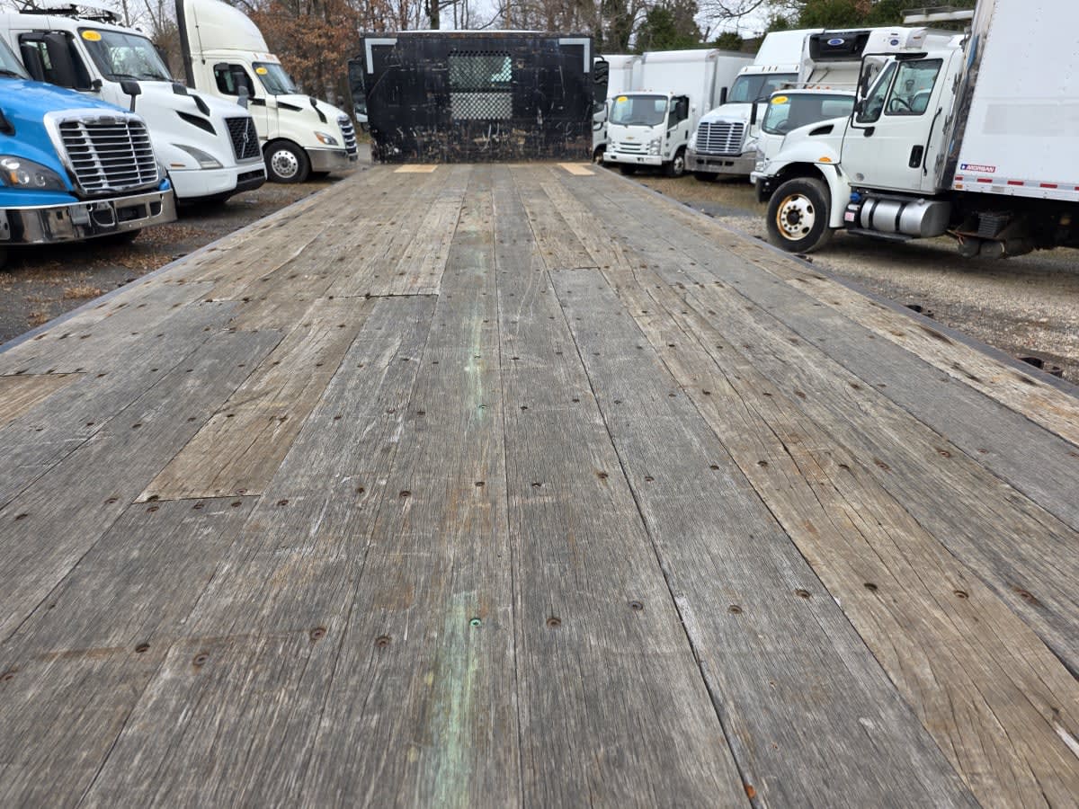 2016 Freightliner/Mercedes M2 106 660084