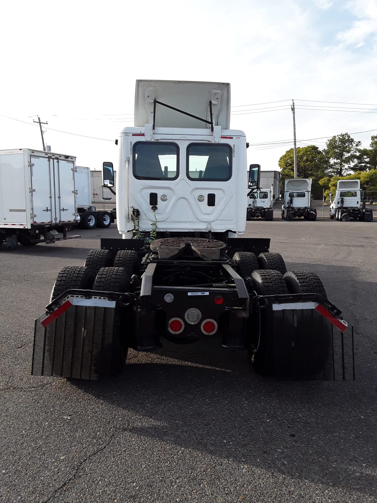 2016 Freightliner/Mercedes CASCADIA 125 660201