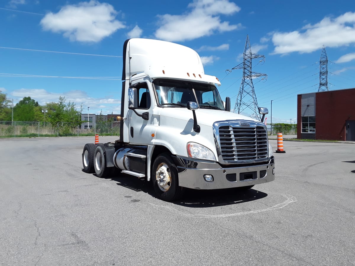 2016 Freightliner/Mercedes CASCADIA 125 660229