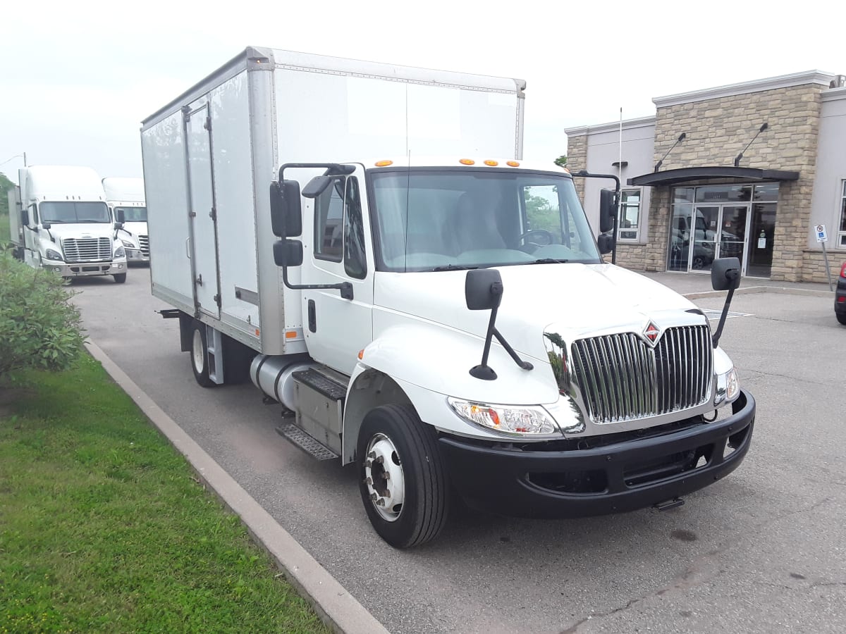 2017 Navistar International 4300 LP 660360