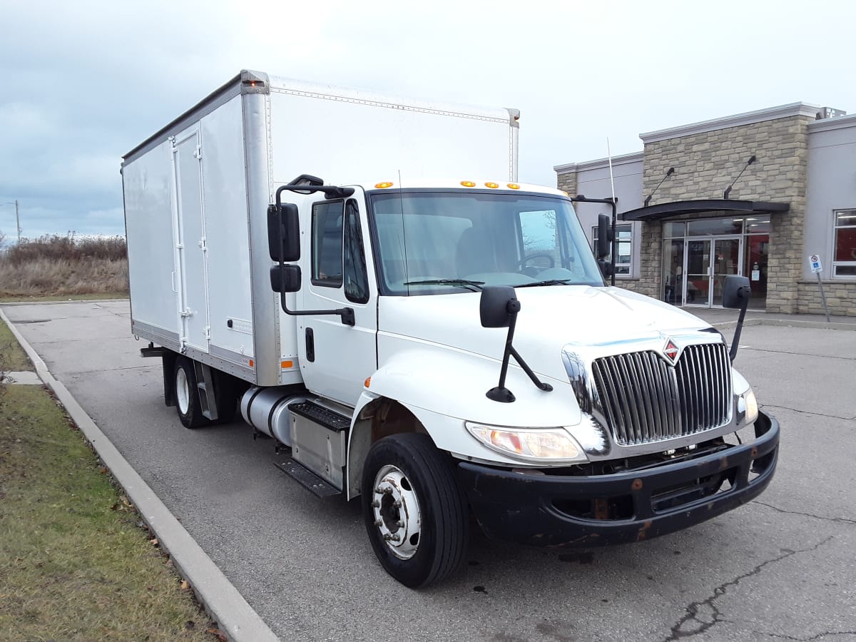 2017 Navistar International 4300 LP 660365