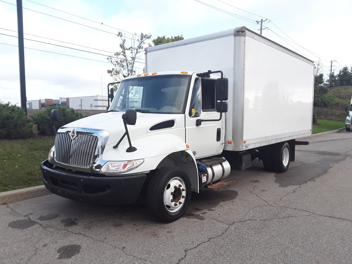 2017 Navistar International 4300 LP 660374