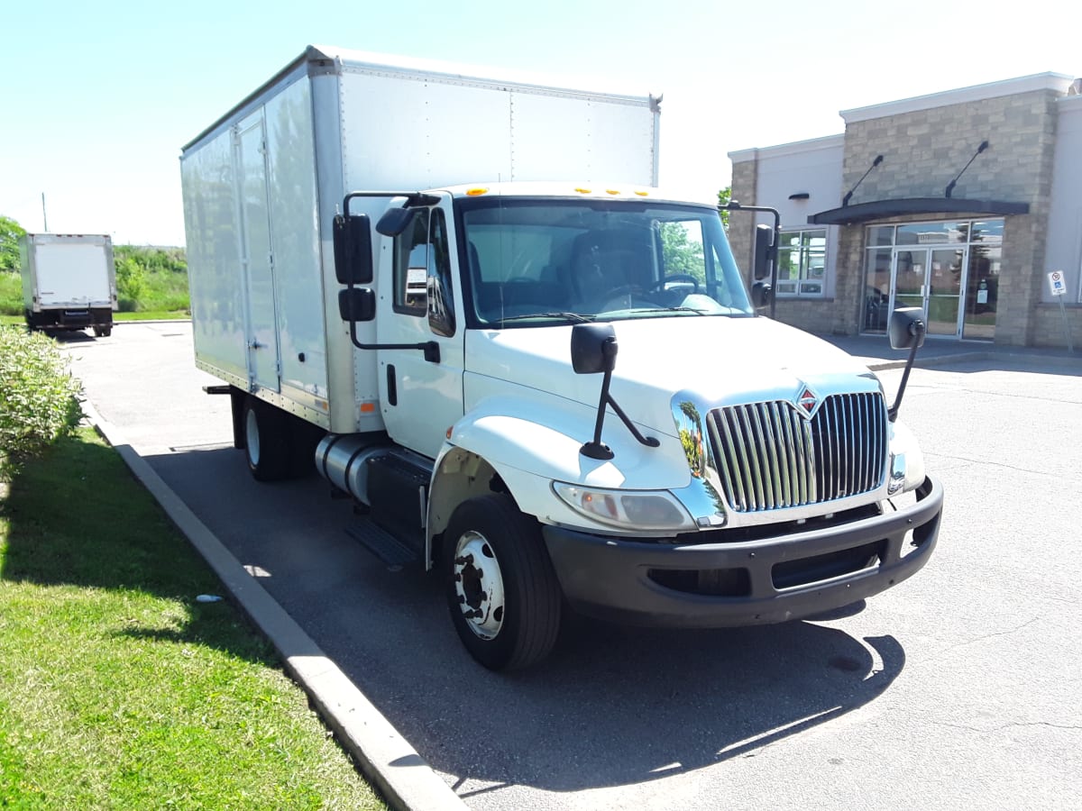 2017 Navistar International 4300 LP 660411