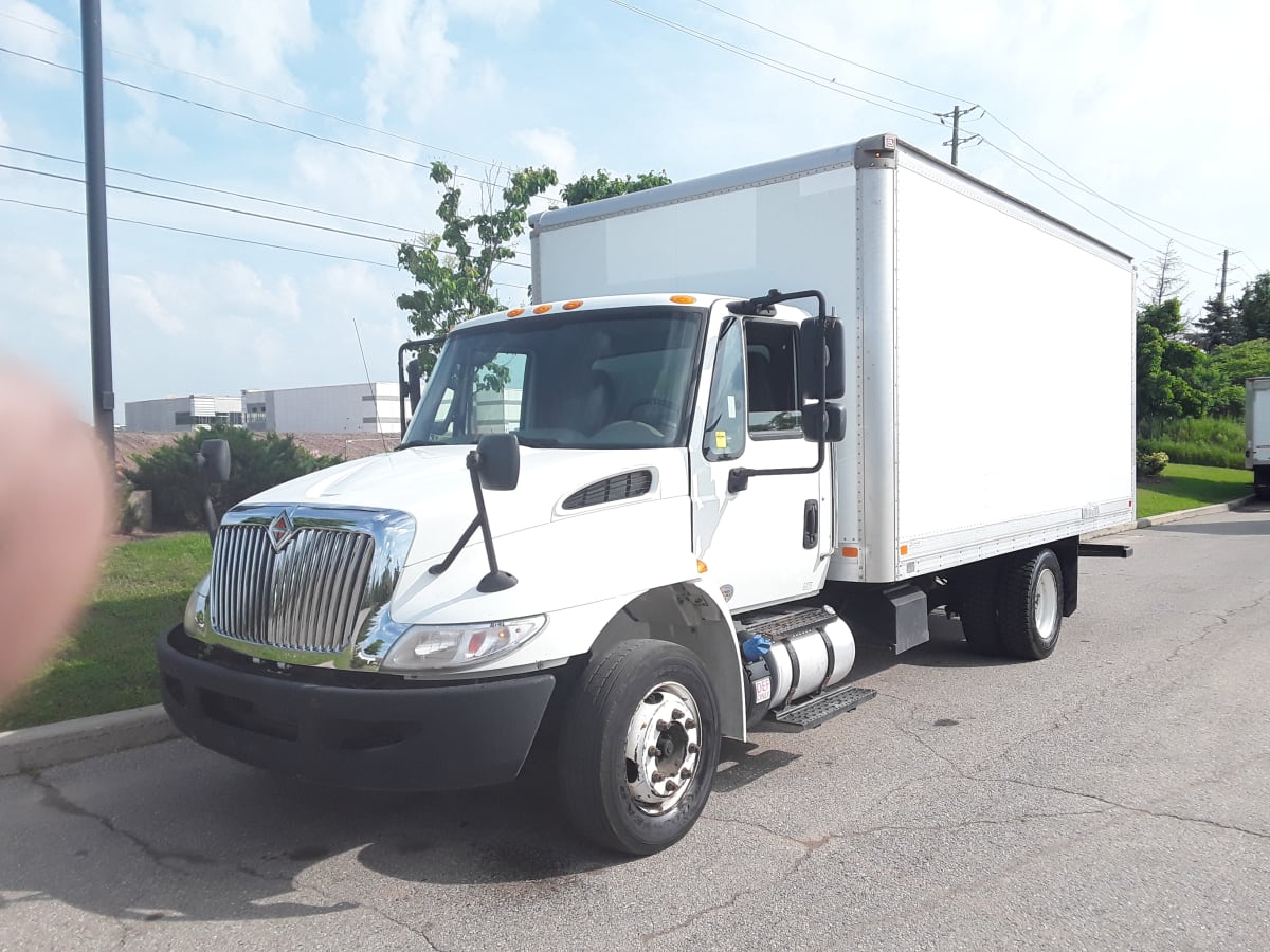 2017 Navistar International 4300 LP 660416