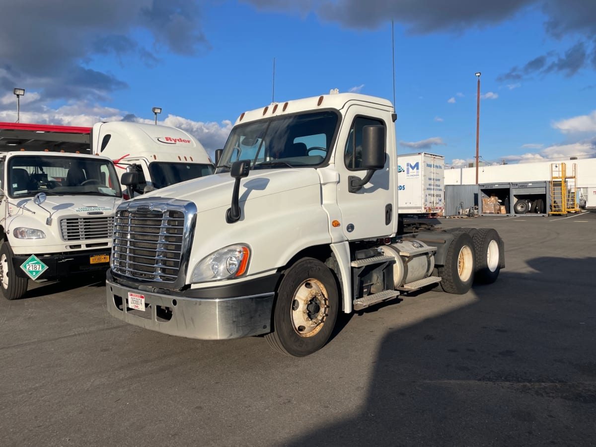 2016 Freightliner/Mercedes CASCADIA 125 660485