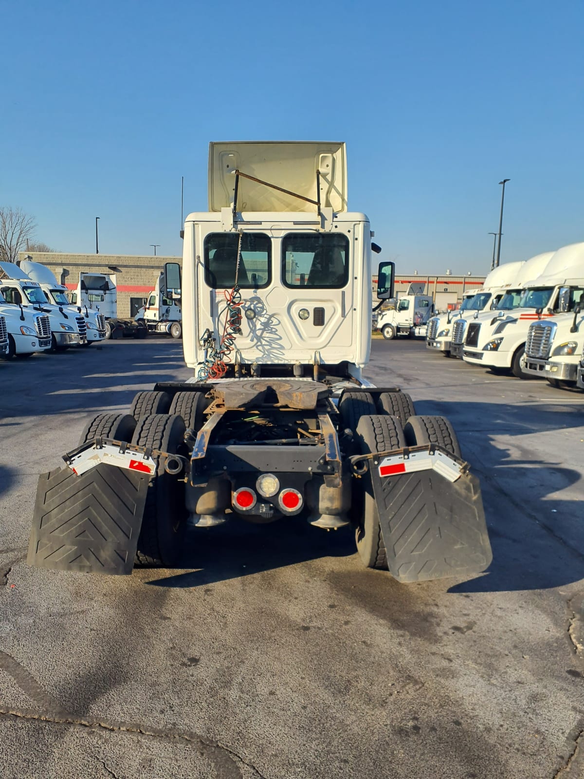 2016 Freightliner/Mercedes CASCADIA 125 660486