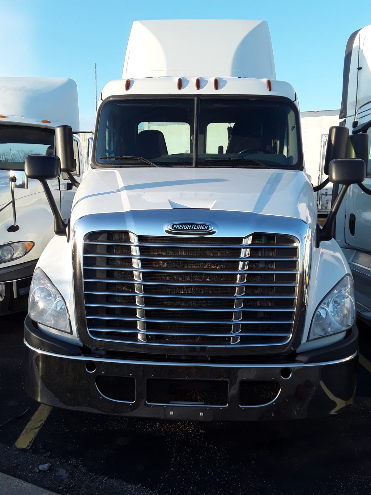 2016 Freightliner/Mercedes CASCADIA 125 660487