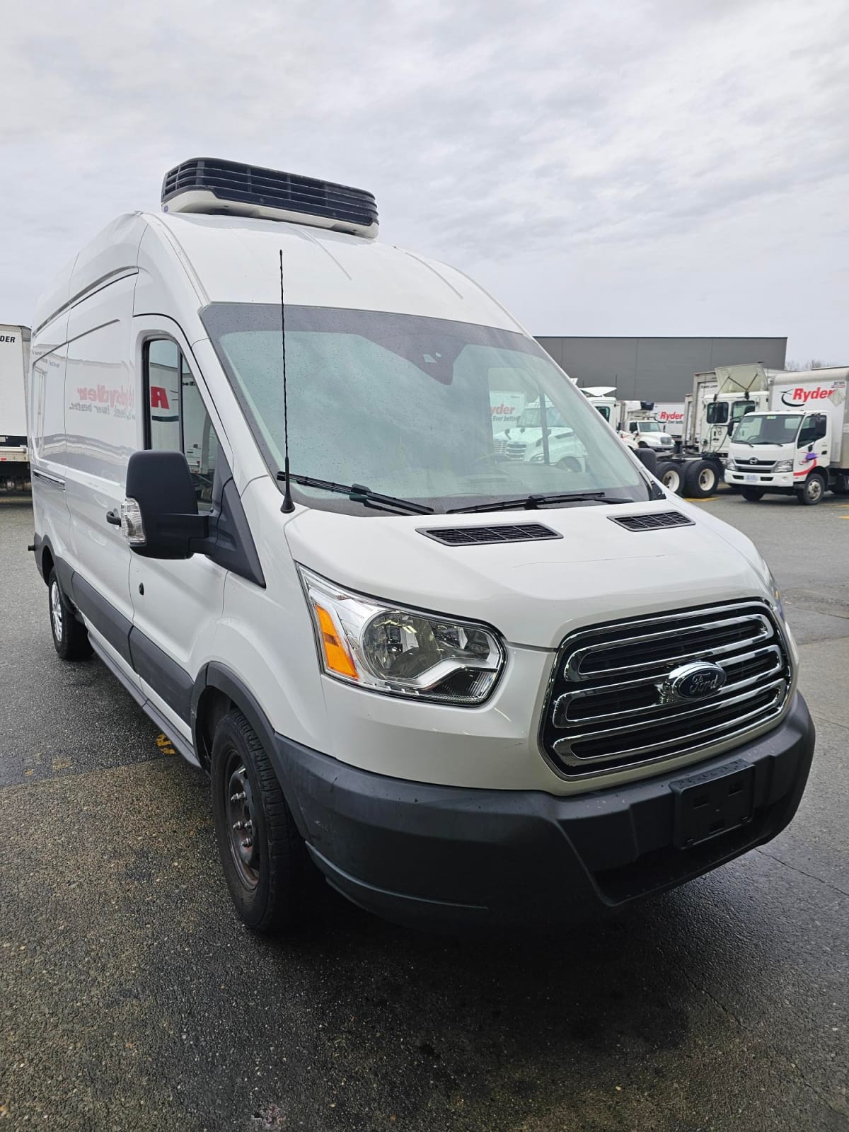 2016 Ford Motor Company TRANSIT 350 660550