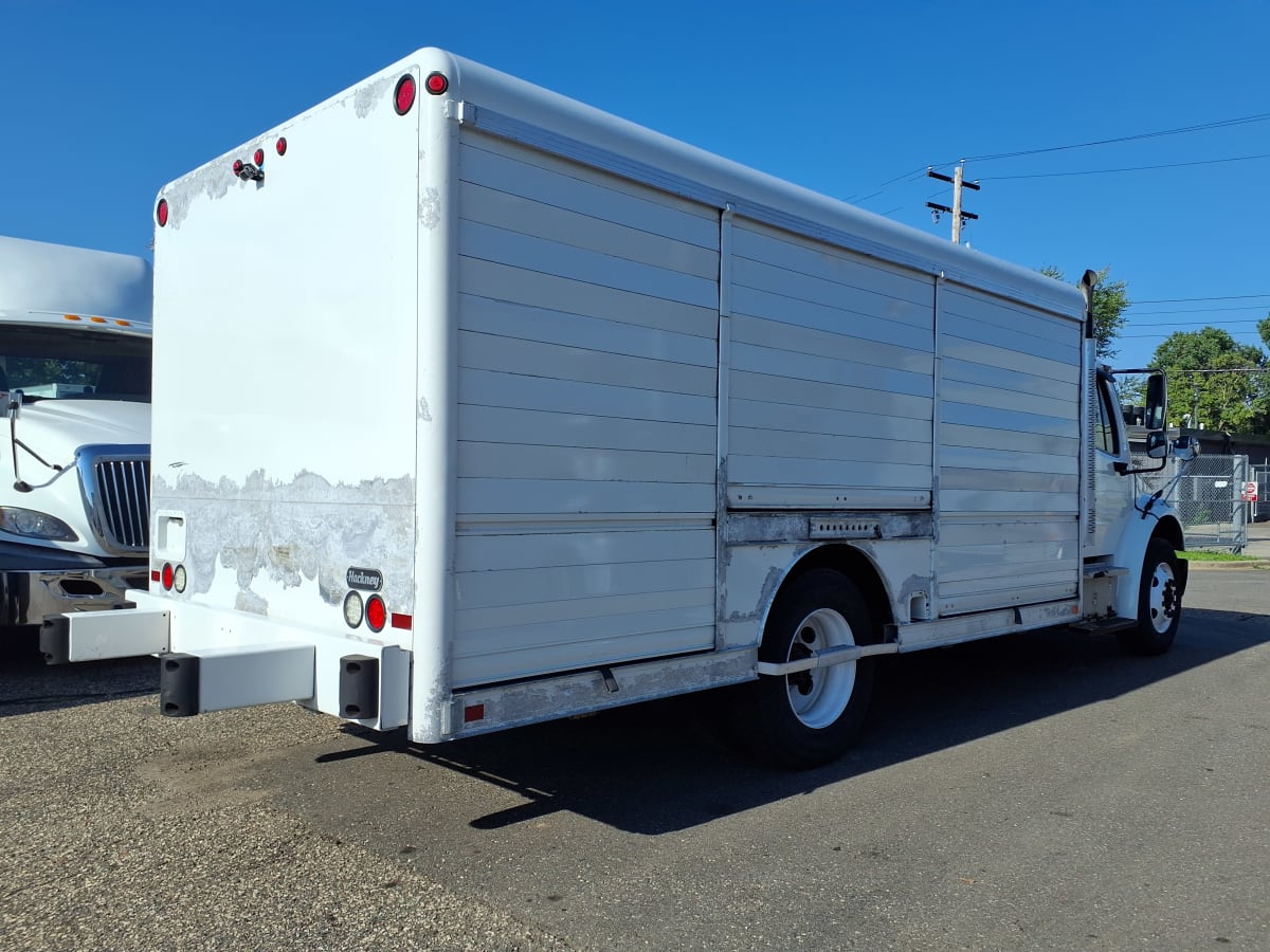 2016 Freightliner/Mercedes M2 106 660591