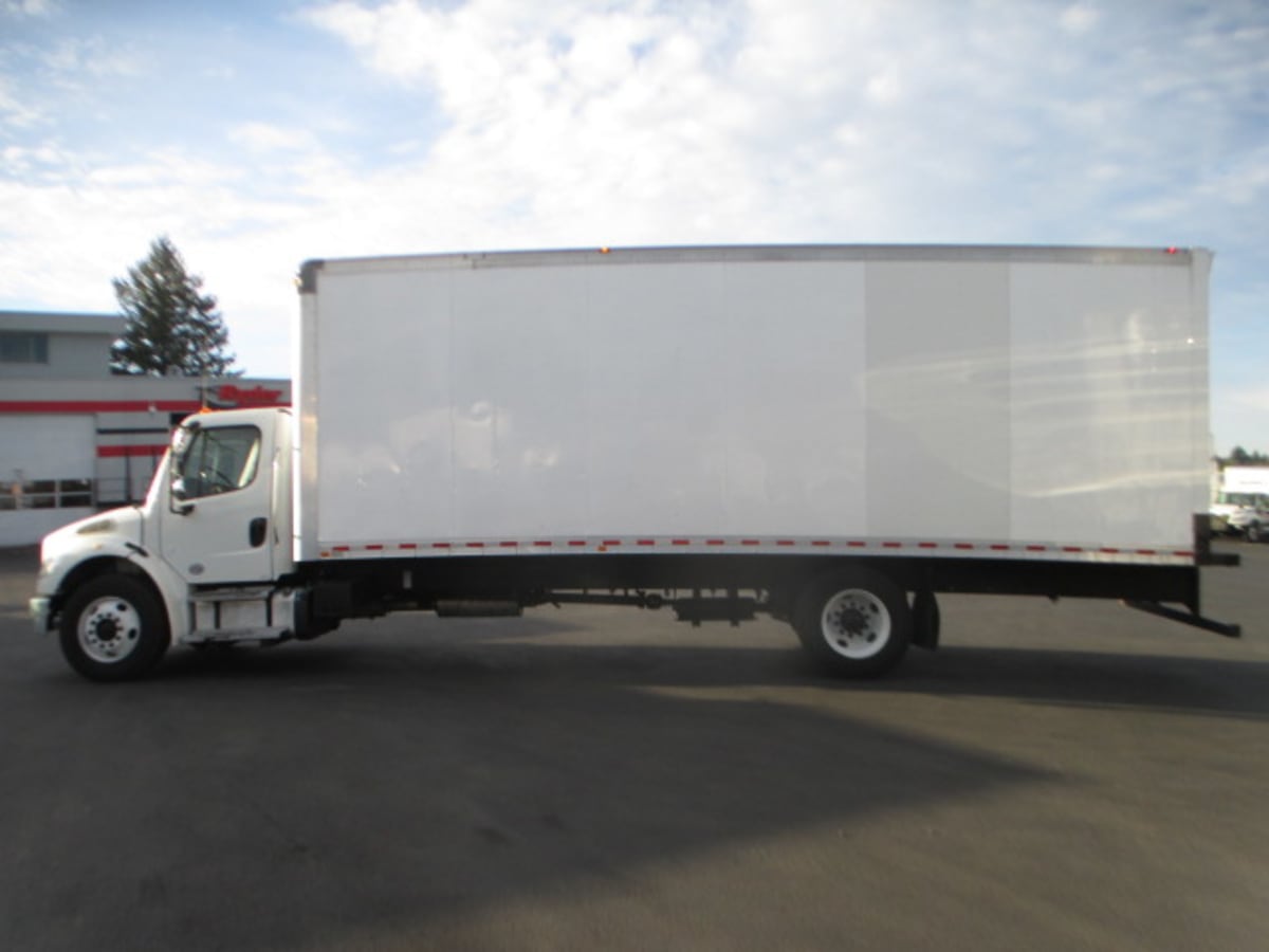 2016 Freightliner/Mercedes M2 106 660592