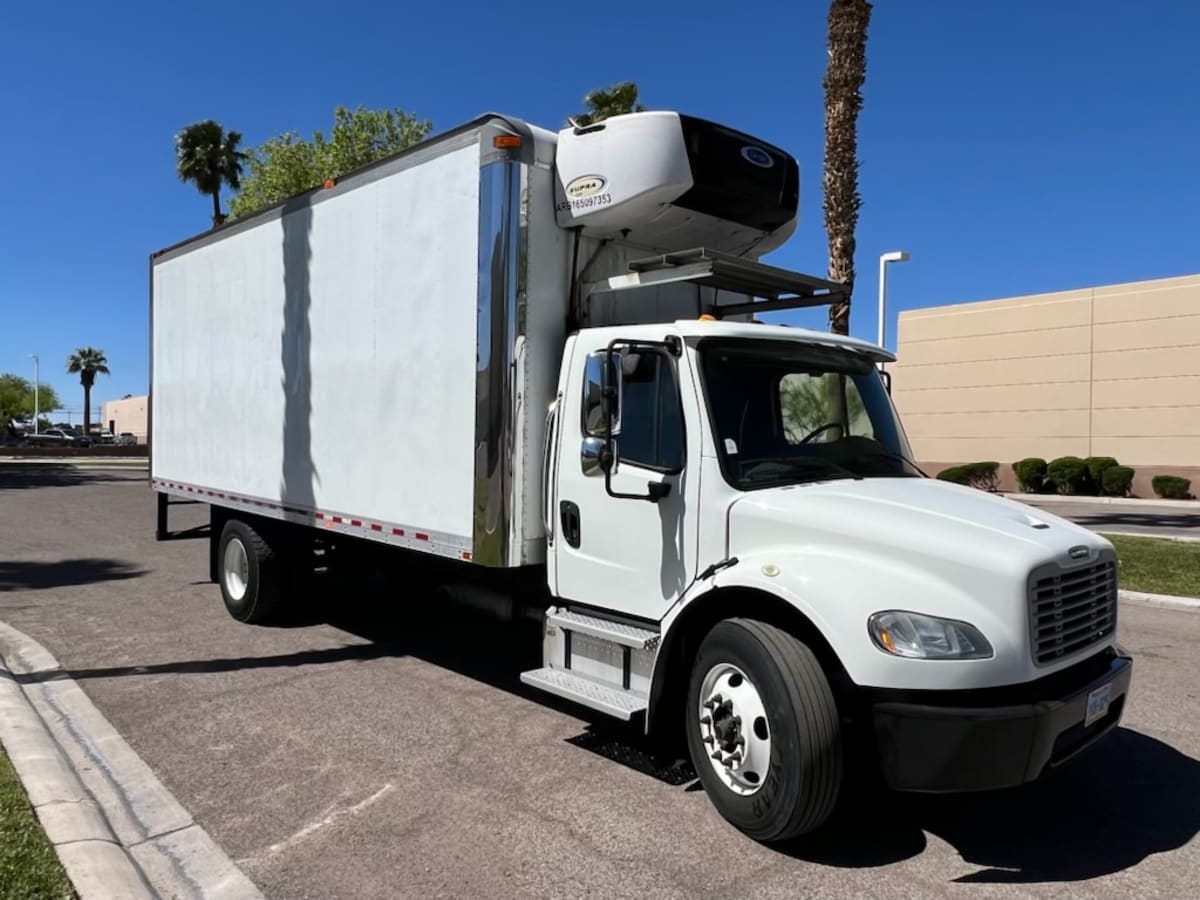 2016 Freightliner/Mercedes M2 106 660721