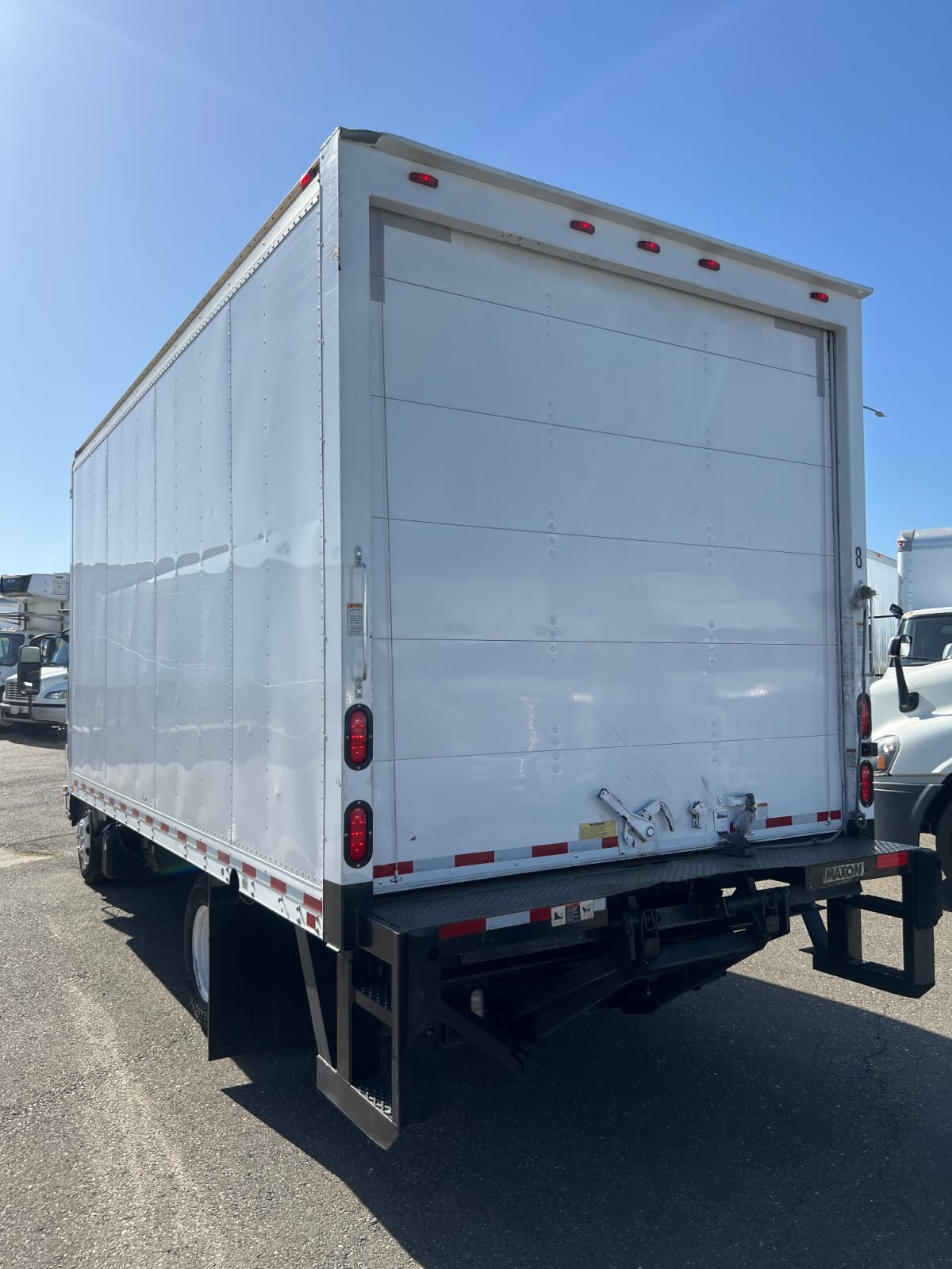 2016 Isuzu NPR HD 660750