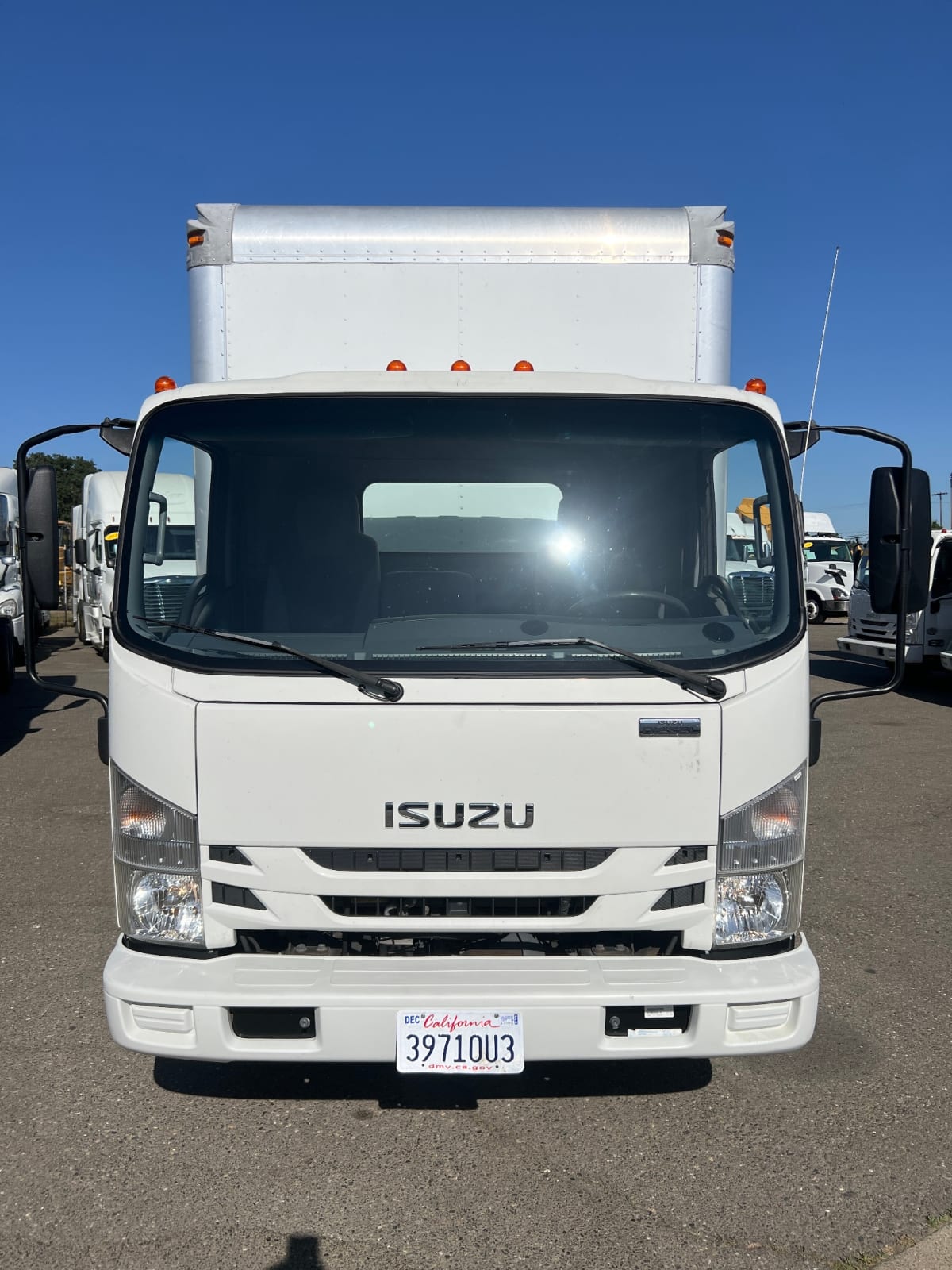 2016 Isuzu NPR HD 660750