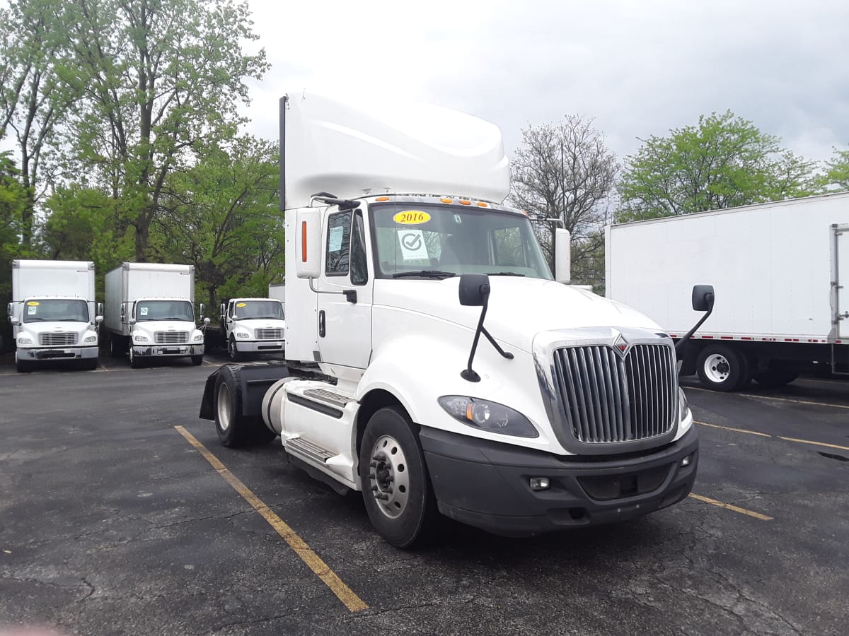 2016 Navistar International PROSTAR 660943