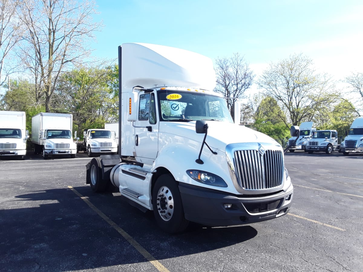 2016 Navistar International PROSTAR 660982