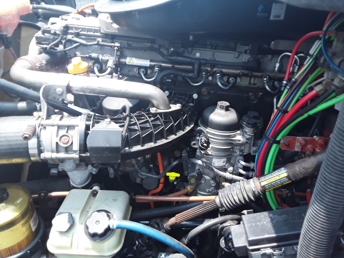 2016 Freightliner/Mercedes CASCADIA 125 661151