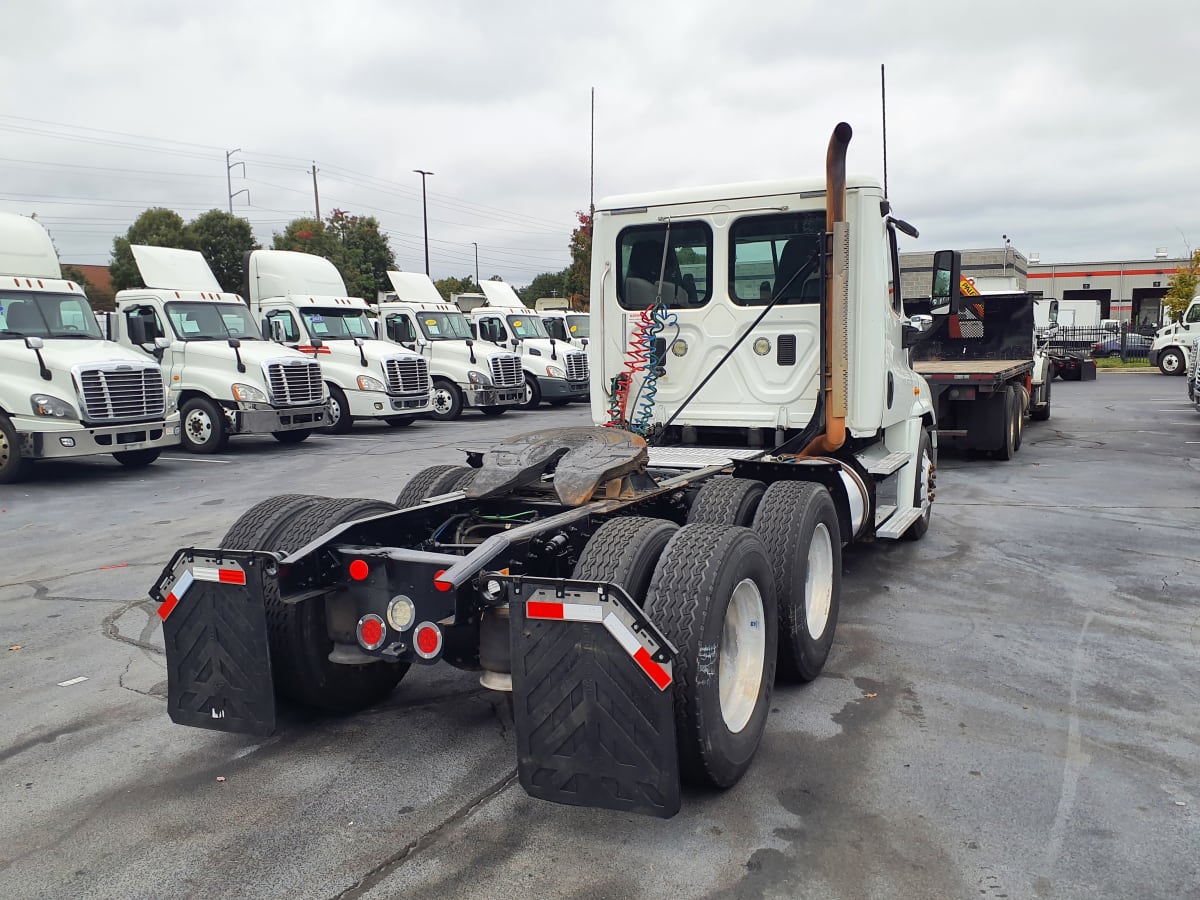 2016 Freightliner/Mercedes CASCADIA 125 661414