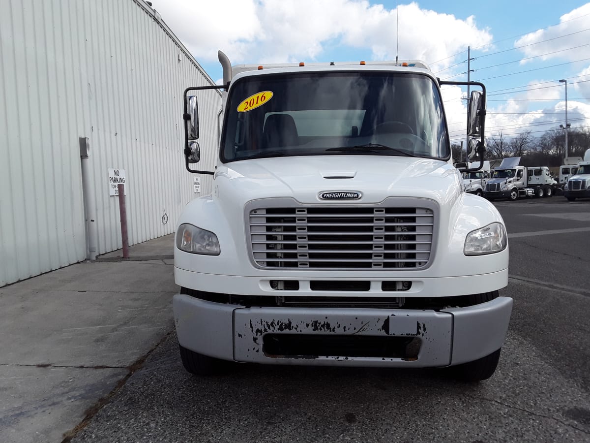 2016 Freightliner/Mercedes M2 106 661416