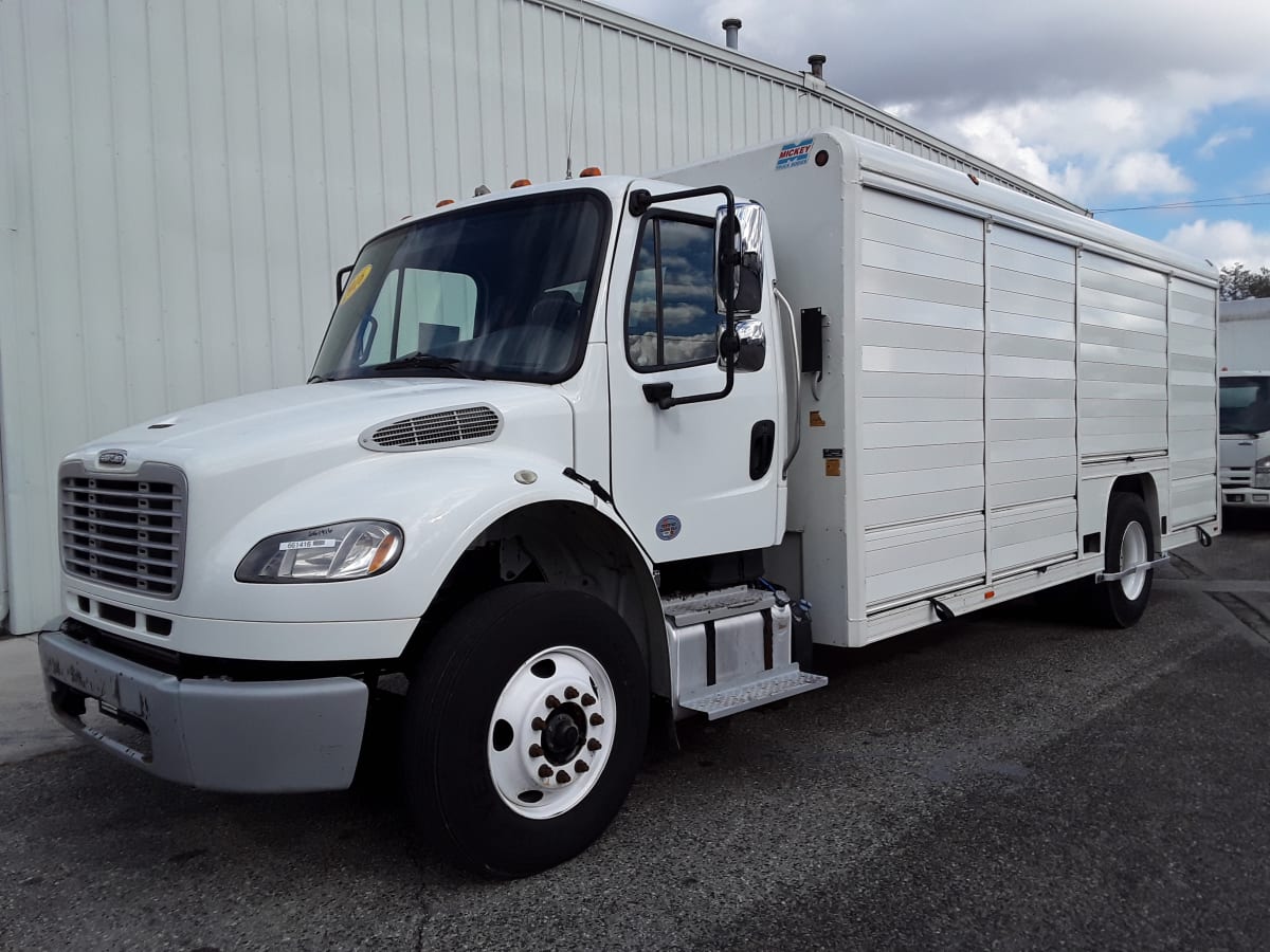 2016 Freightliner/Mercedes M2 106 661416